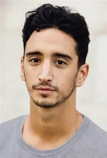 Фотография актёра Бен Тавассоли