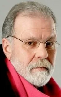 Фотография актёра Махмут Гёкгёз