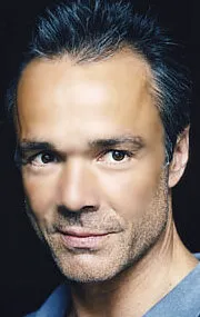 Фотография актёра Ханнес Енике