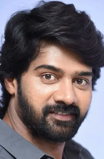 Фотография актёра Нэвин Чандра