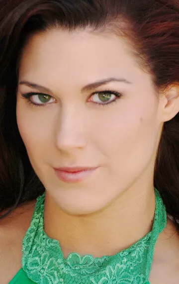 Фотография актёра Эмми Роббин