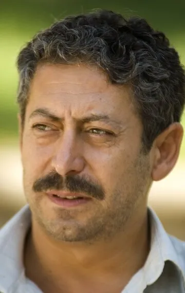 Фотография актёра Танер Бирсел