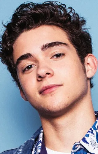 Фотография актёра Джошуа Бассетт