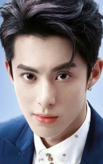 Фотография актёра Дилан Ван