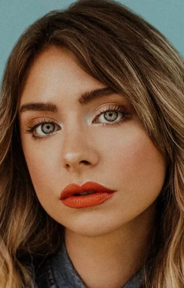 Фотография актёра Мэдди Филлипс