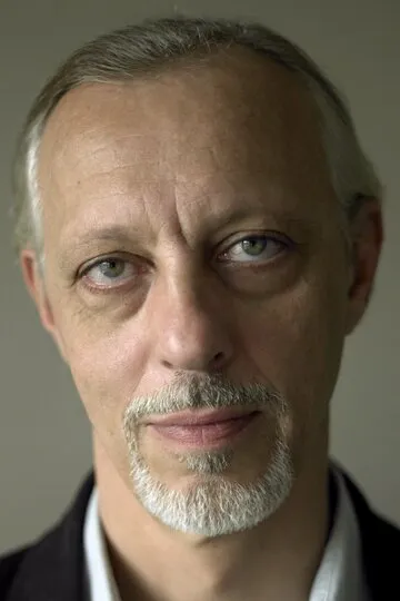 Фотография актёра Том Новембр