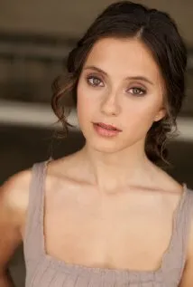 Фотография актёра Кеана Мари