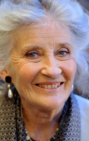 Фотография актёра Филлида Ло