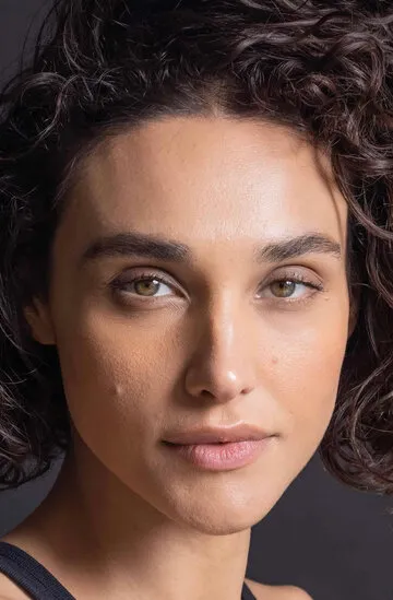 Фотография актёра Дебора Насименту