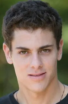 Фотография актёра Саша Бали