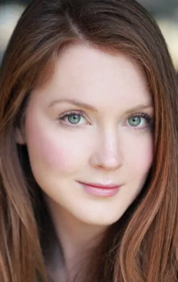 Фотография актёра Оливия Холлинен