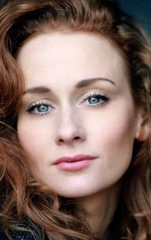 Фотография актёра Лиэнн Роу