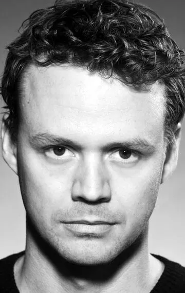 Фотография актёра Скотт Спэрроу