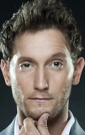 Фотография актёра Лиор Сушард