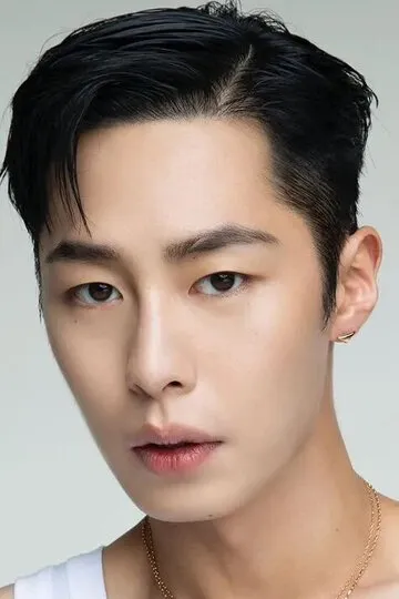 Фотография актёра Ли Джэ-ук