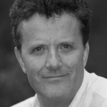 Фотография актёра Аран Белл