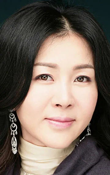 Фотография актёра Пак Чун-гым