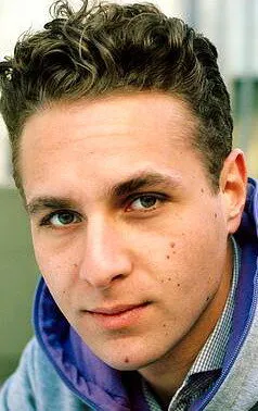 Фотография актёра Йозеф М’Барек