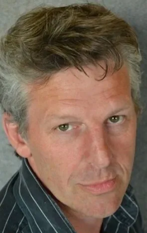 Фотография актёра Реми Мартен