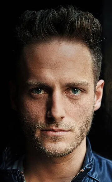 Фотография актёра Доминик Олей