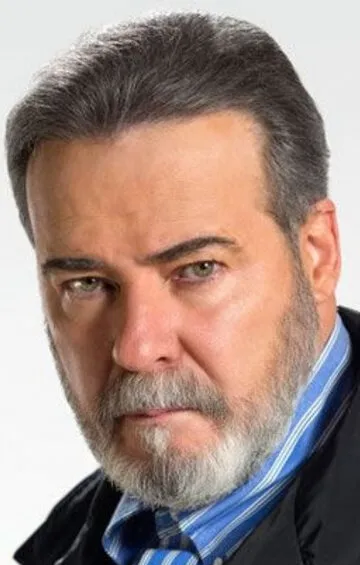 Фотография актёра Сесар Эвора