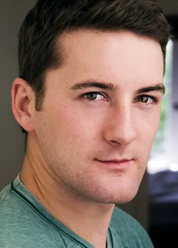 Фотография актёра Эмметт Скилтон