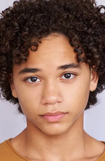 Фотография актёра Ной Коттрелл