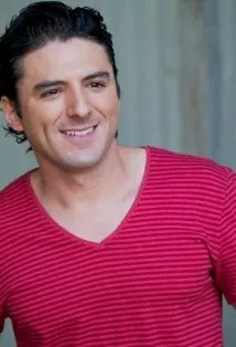 Фотография актёра Николас Ройе