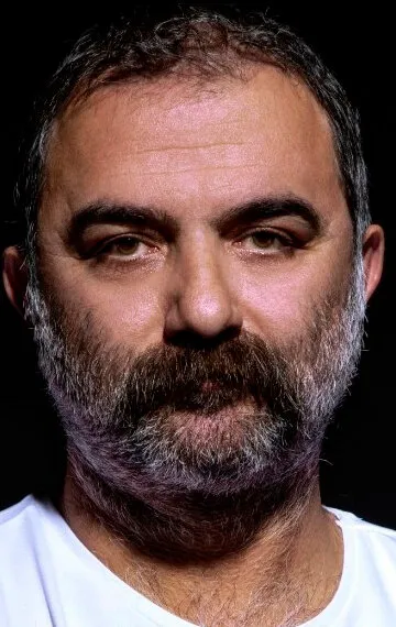 Фотография актёра Казим Синан Демирэ