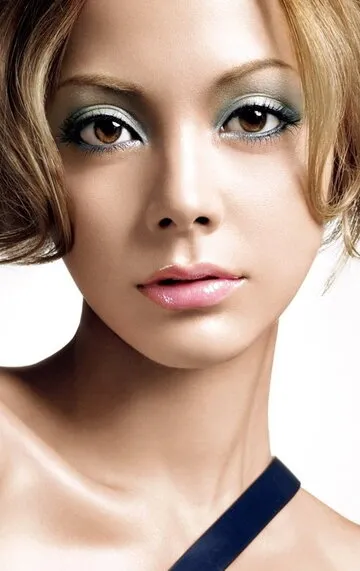 Фотография актёра Анна Цутия