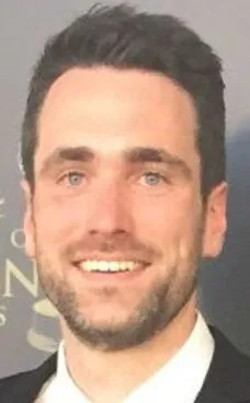 Фотография актёра Николас Дж. Эйнсуорт