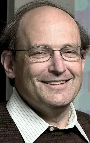 Фотография актёра Пол Стейнхардт