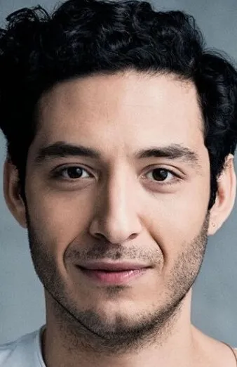 Фотография актёра Мехмет Атеши