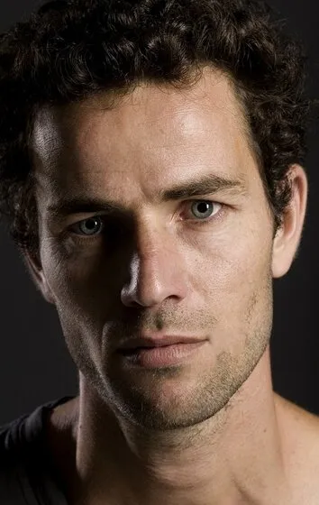 Фотография актёра Салех Бакри