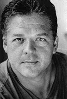 Фотография актёра Брэдли Лэвэлл