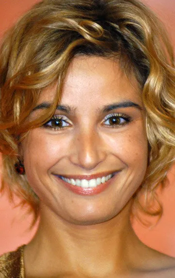 Фотография актёра Иоанна Бродзик