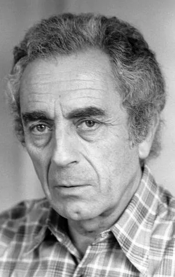 Фотография актёра Микеланджело Антониони