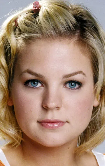 Фотография актёра Кирстен Стормс