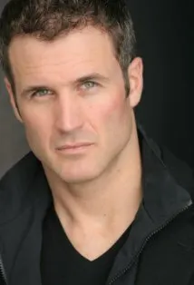 Фотография актёра Джоэль Ламберт