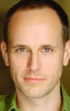 Фотография актёра Келли АуКойн