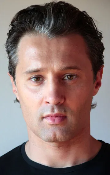 Фотография актёра Раффаэле Эспозито