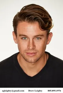 Фотография актёра Дрю Лайти