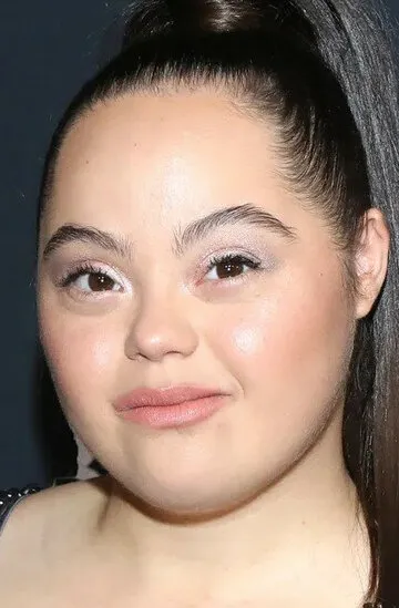 Фотография актёра Мэдисон Тевлин