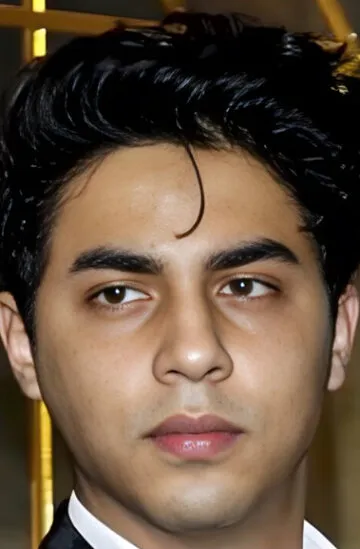 Фотография актёра Арьян Кхан