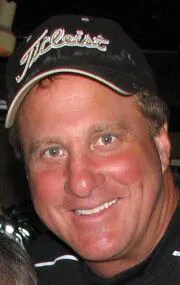 Фотография актёра Майкл Милхоун