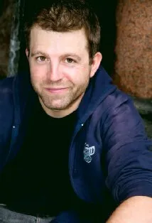 Фотография актёра Трой Ланд