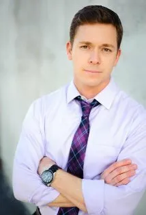 Фотография актёра Брэндон Рэй Олив