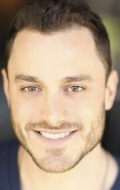 Фотография актёра Кайл Расселл Клементс