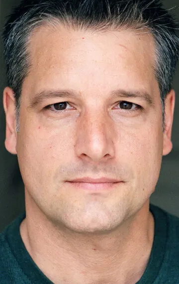 Фотография актёра Дэвид Старзик