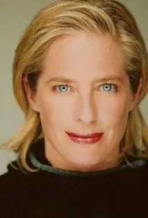 Фотография актёра Джули Стюарт